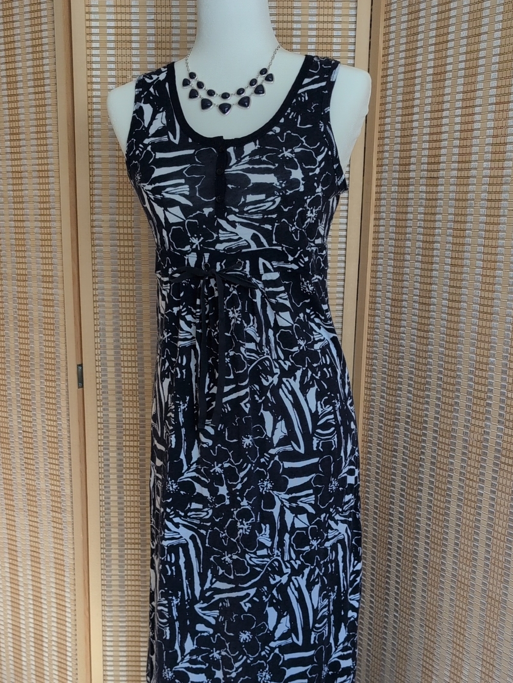 Eddie Bauer Navy & White Floral Tie-Waist Maxi Dress